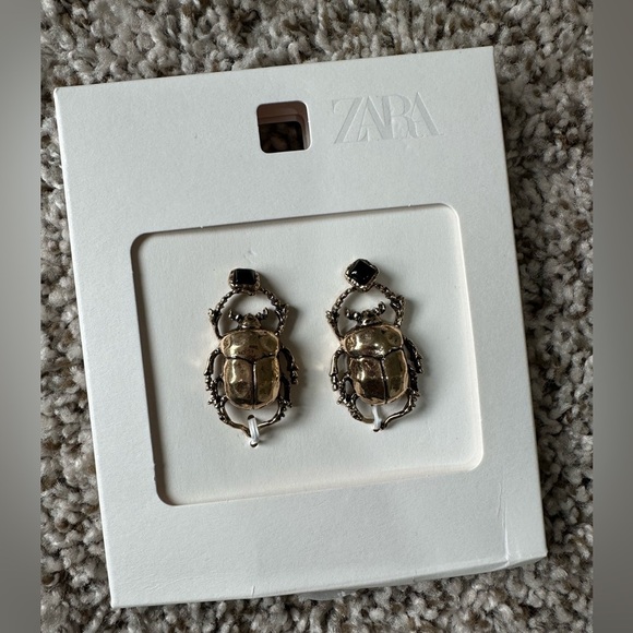 Zara Maxi Beetle Earrings - Picture 4 of 4